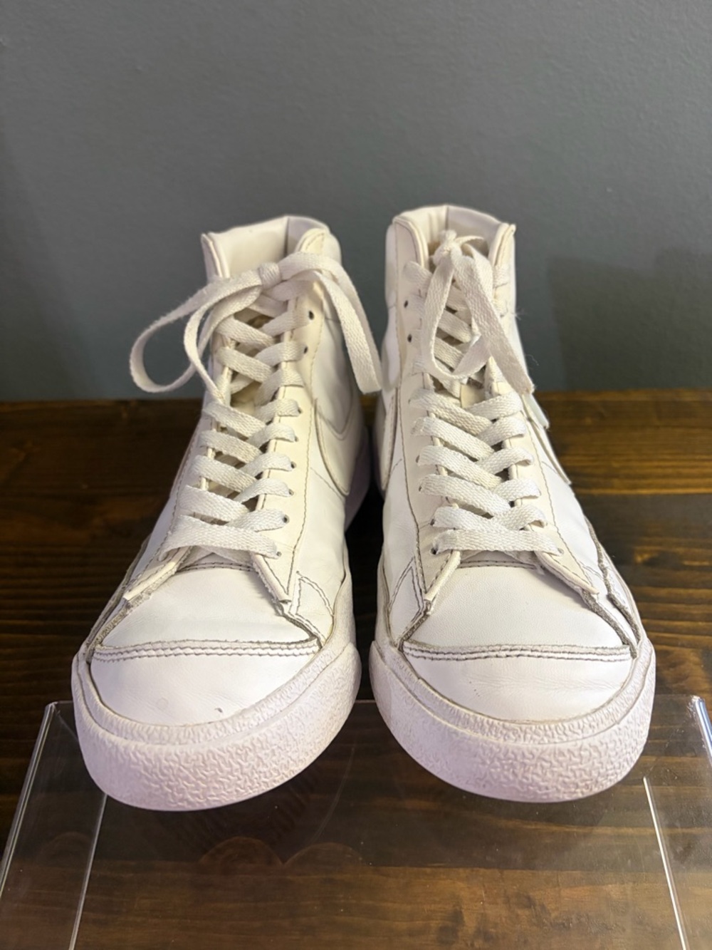 Nike Women’s Blazer Mid Vintage White High-Top Sneakers - Picture 3 of 13